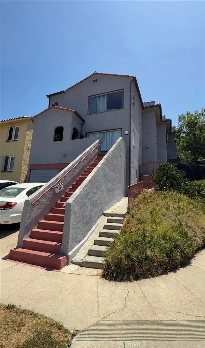 1574 S Curson Avenue, Los Angeles