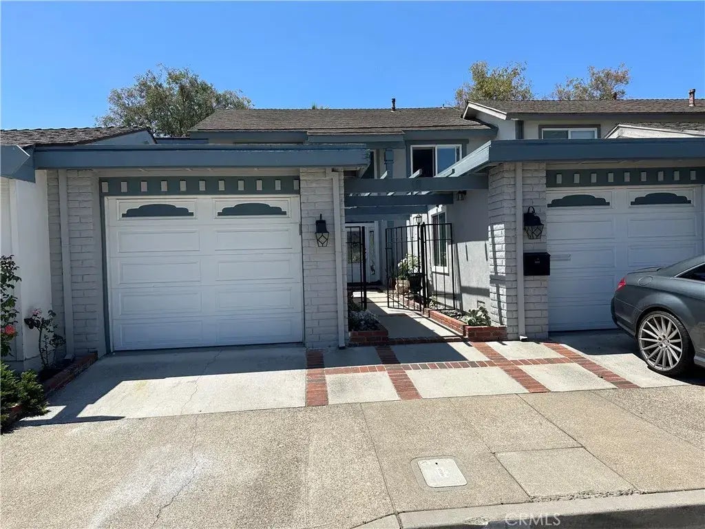 15 Foxglove Way, Irvine