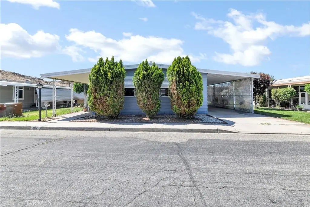 15940 Stoddard Wells 102, Victorville