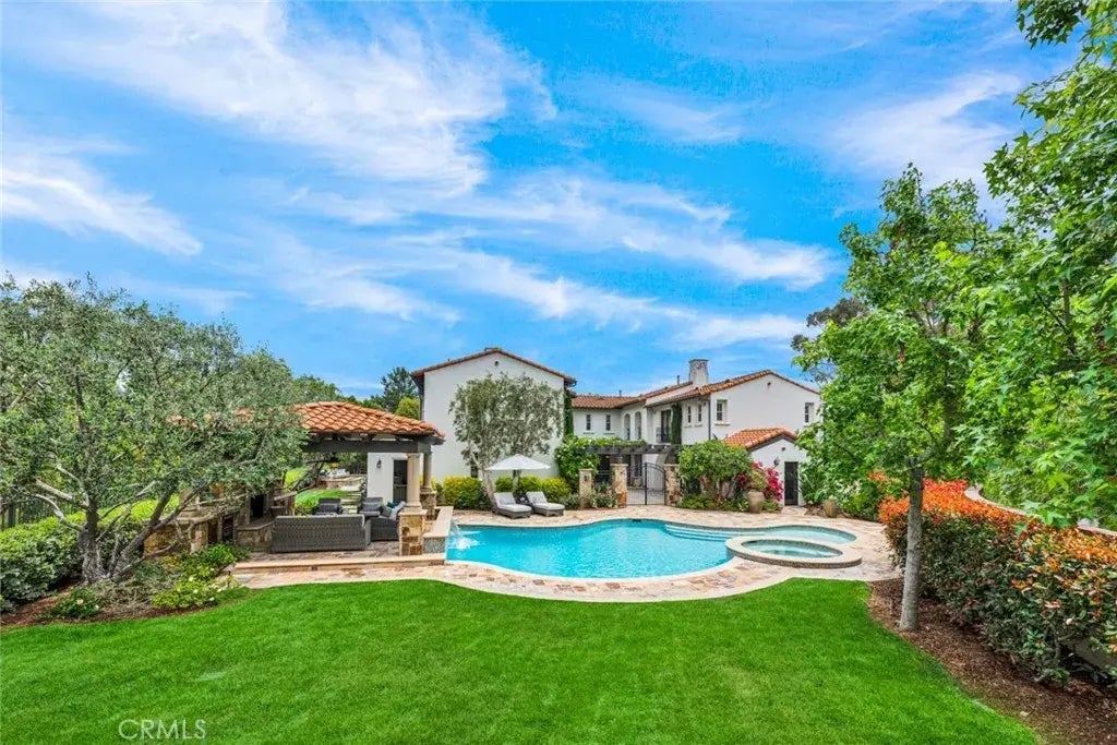 10905 Silverado Terrace, Tustin