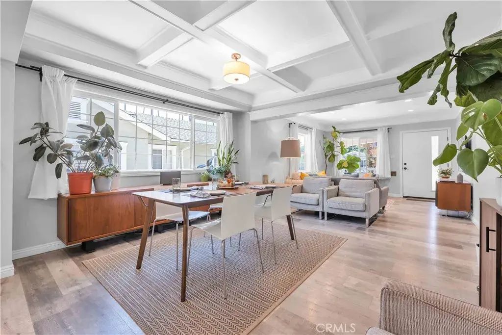 3506 10th Avenue, Los Angeles