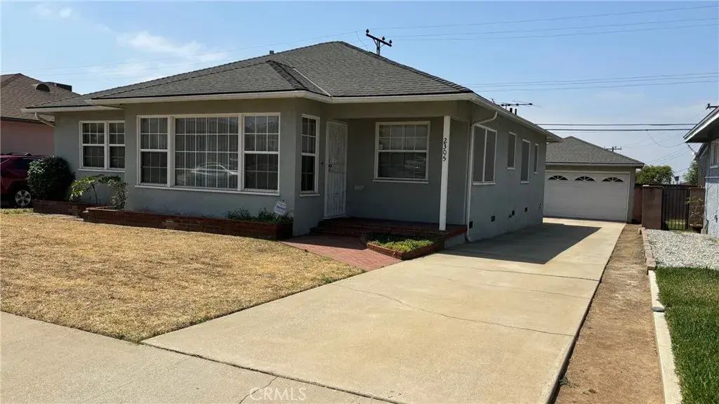 2305 W Victoria Avenue, Montebello