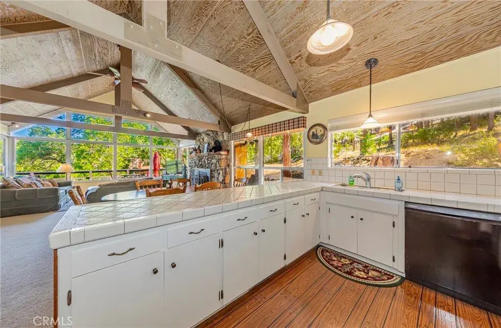 53608 Chipo Poyah, North Fork