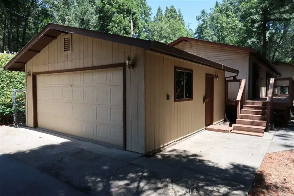 14530 Colter Way, Magalia