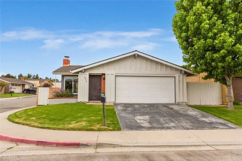 6313 Mockingbird Street, Ventura