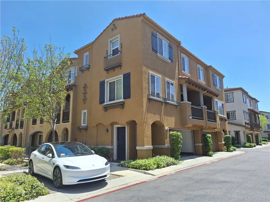 22919 Mariposa Avenue 301, Torrance