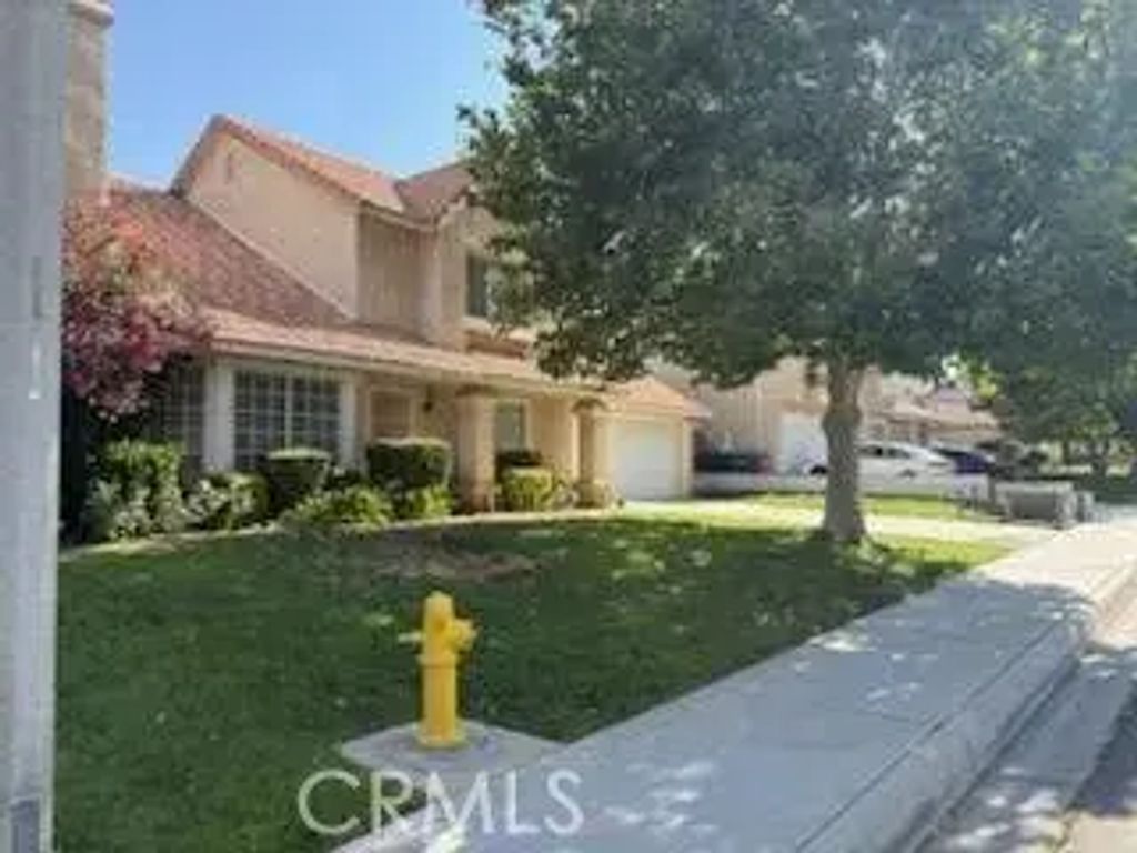 3054 Dearborn Avenue, Palmdale