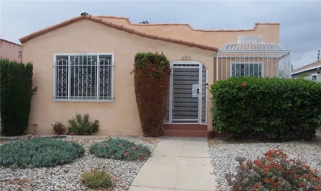 650 W 111th Street, Los Angeles