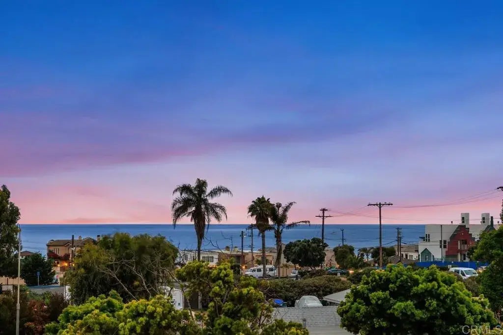 2744 Carlsbad Blvd. 204, Carlsbad