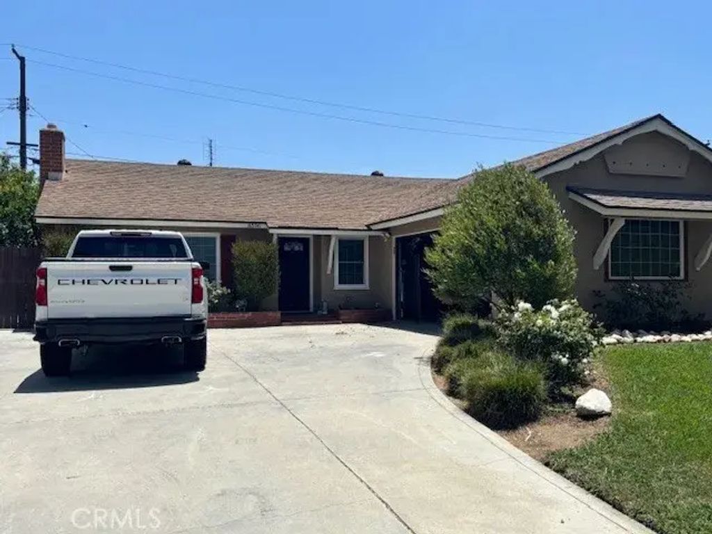 8596 Camelia Drive, Riverside