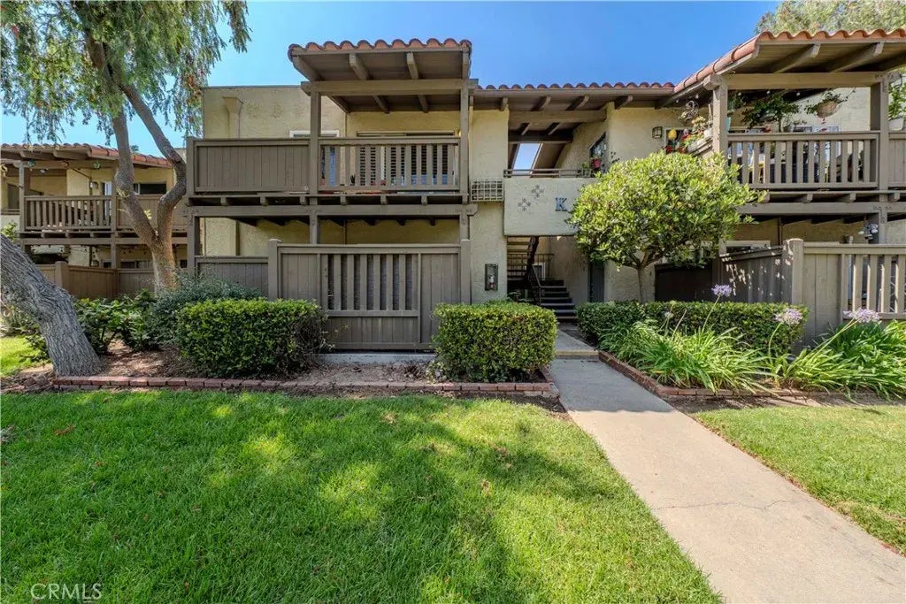 1345 Cabrillo Park Drive K06, Santa Ana