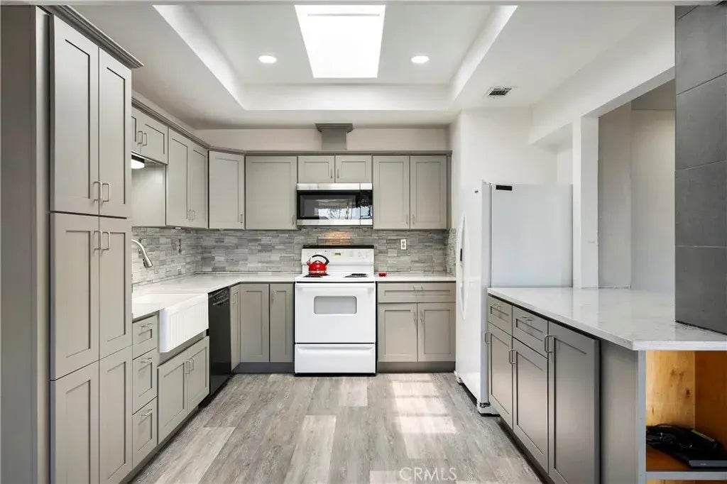 28375 Paseo Grande Drive, Menifee