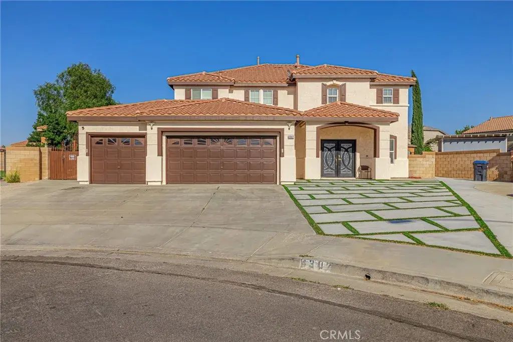4302 Olivera Place, Lancaster