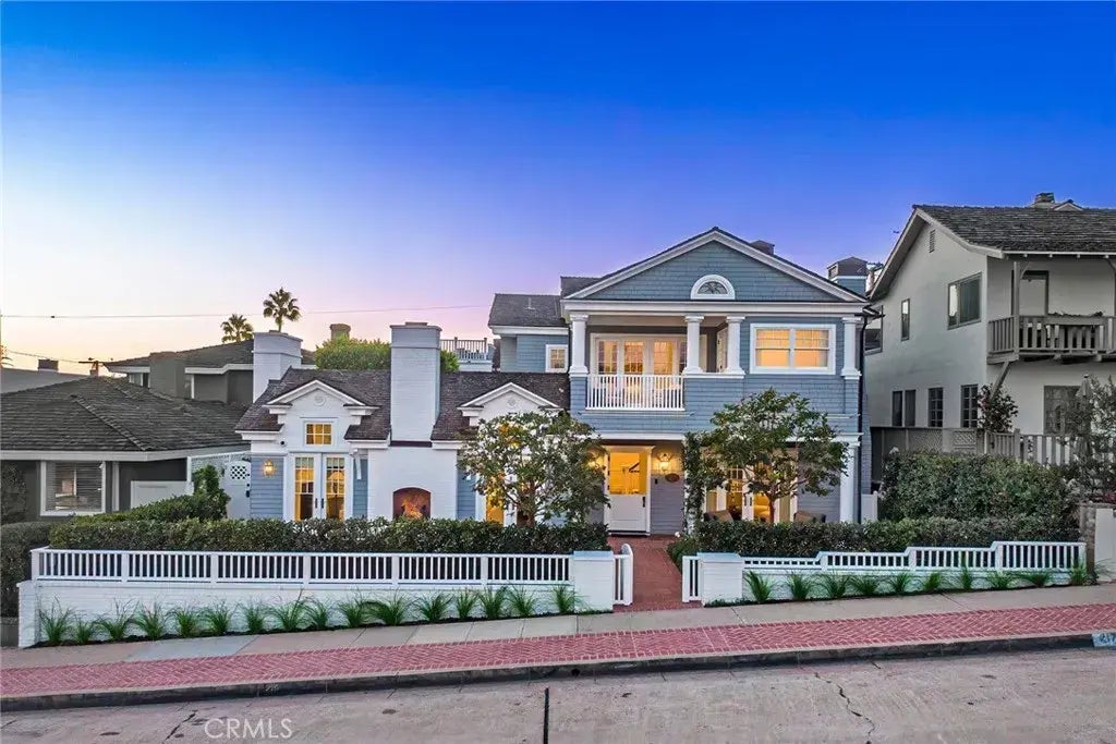 215 Marigold Avenue, Corona Del Mar