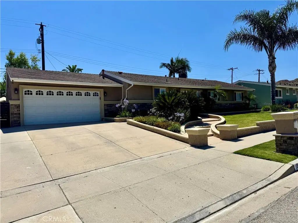 1034 Mead Avenue, Simi Valley