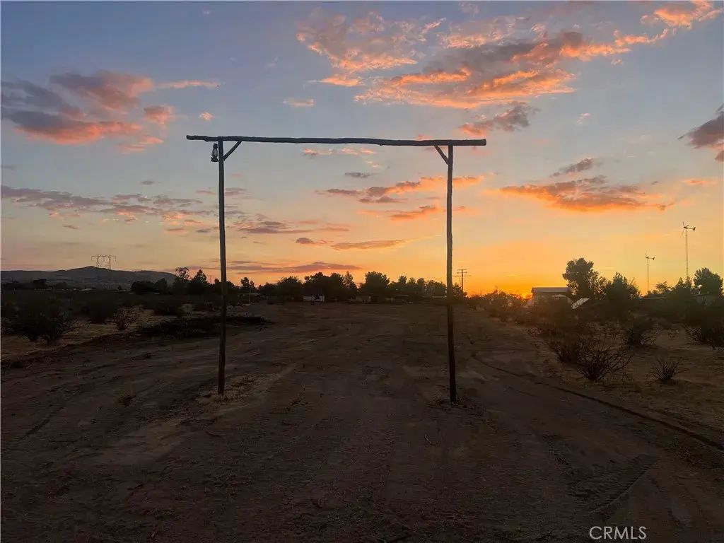 Loma Vista, Apple Valley