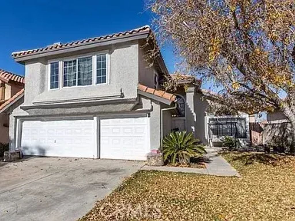 3245 Fern Avenue, Palmdale