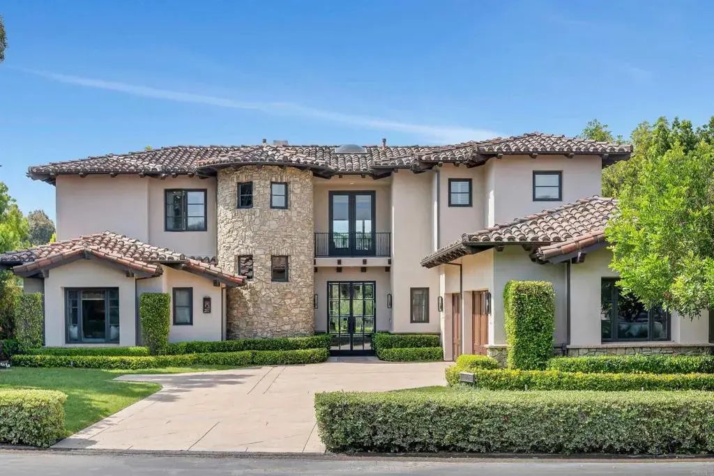 5825 Meadows Del Mar, San Diego