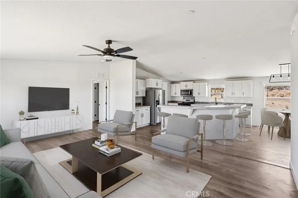 537 Calaveras Road, Pinon Hills