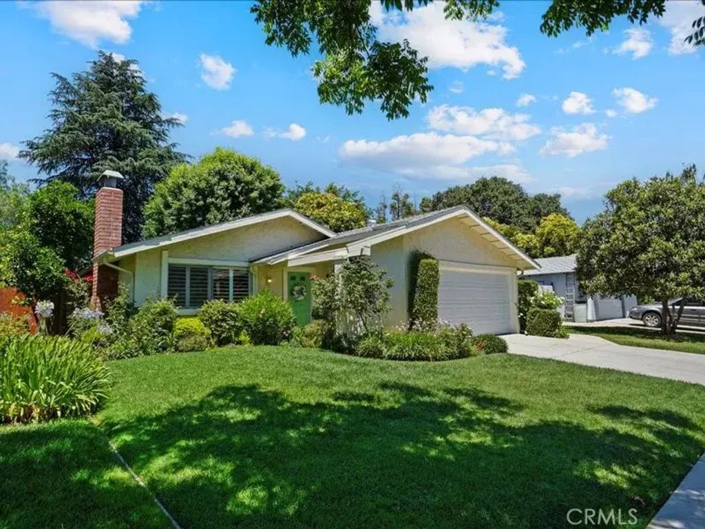 24721 Airville Avenue, Newhall