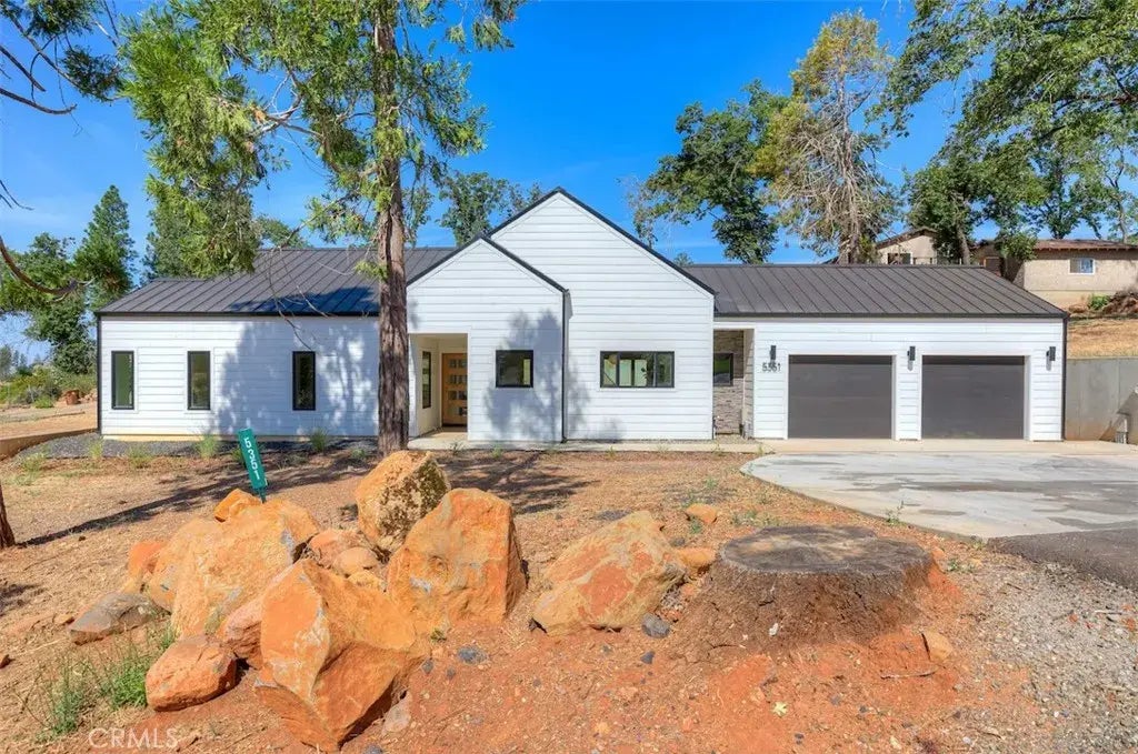 5351 Filbert Street, Paradise