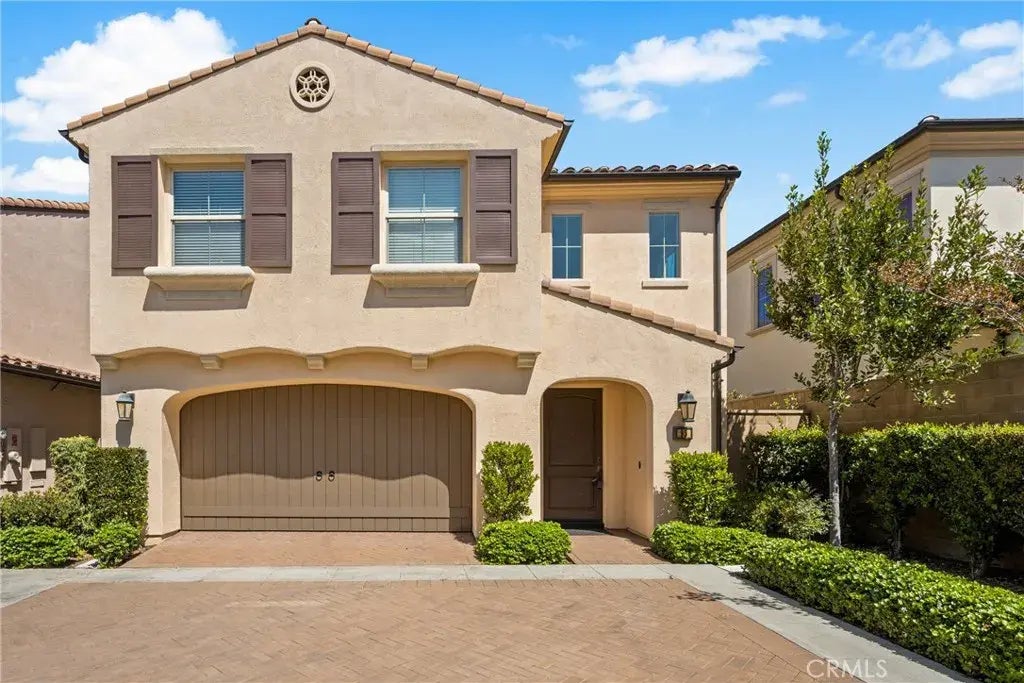 95 Rembrandt, Irvine