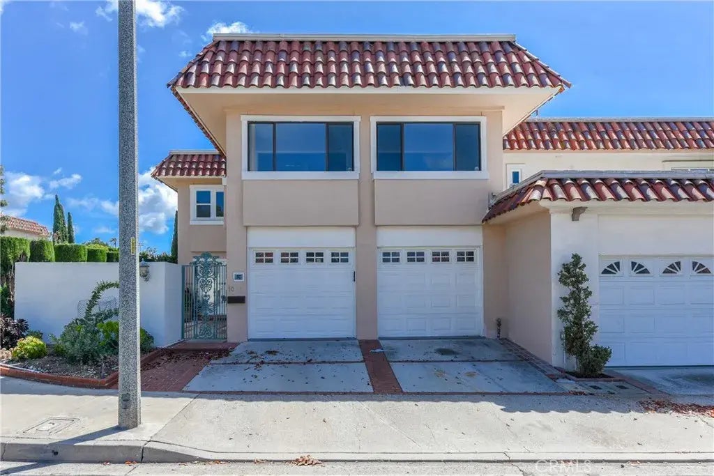 10 Satinwood Way, Irvine