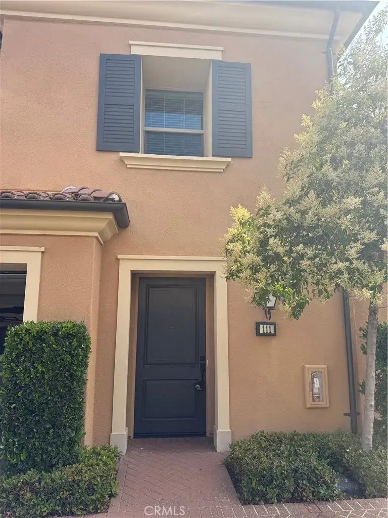 111 Sugar Cane, Irvine