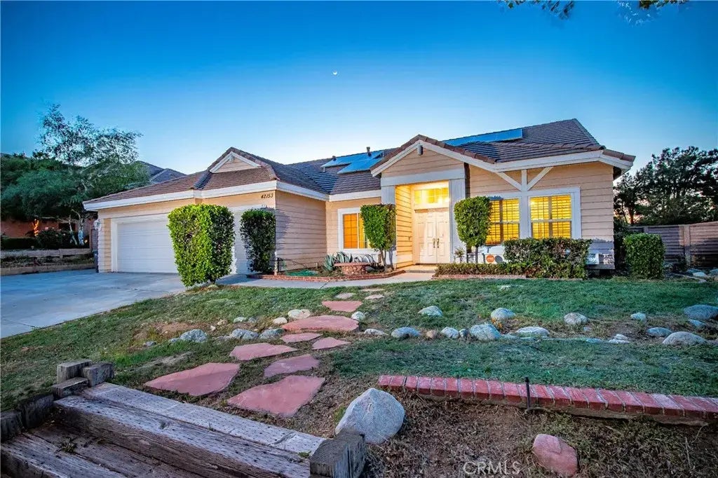 42153 Parkmont Drive, Lancaster