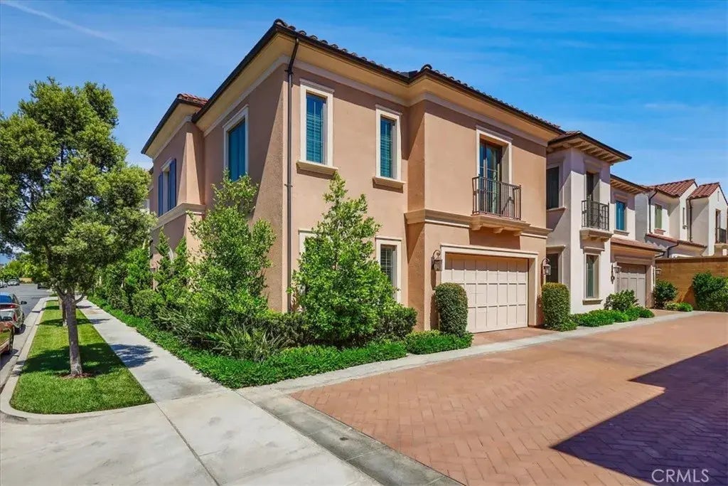 124 Montero, Irvine