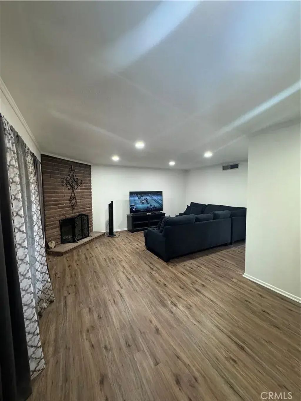 1004 Paloma Street, Bakersfield