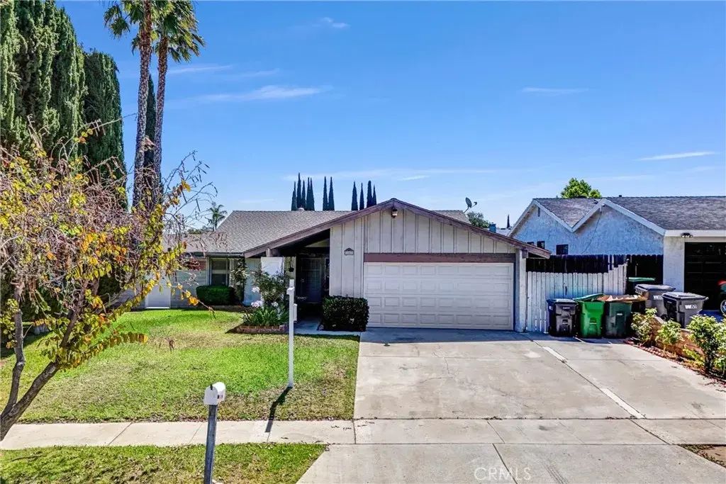 1407 Opal Street, Corona