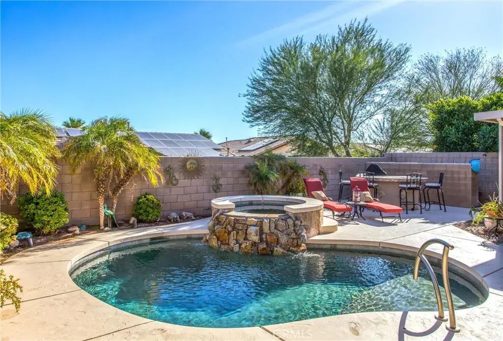 3804 Mira Arena, Palm Springs