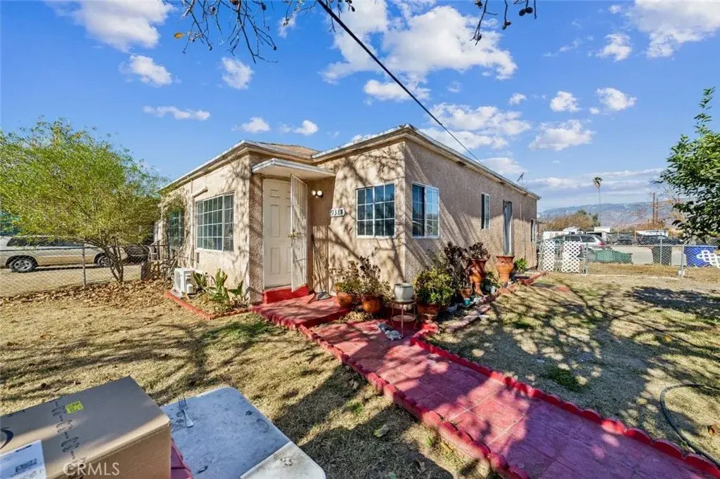 938 E 2nd Street, San Bernardino