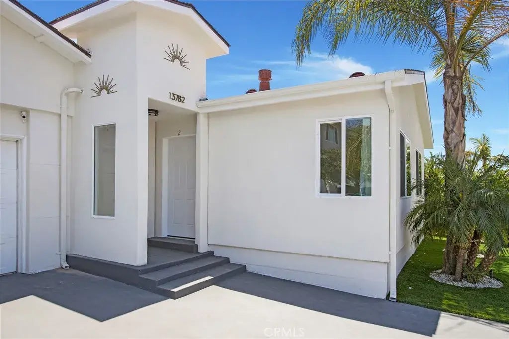 13782 Ridge Crest Circle 2, Tustin