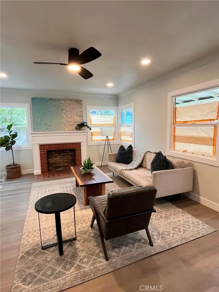 13723 Pinney Street, Pacoima