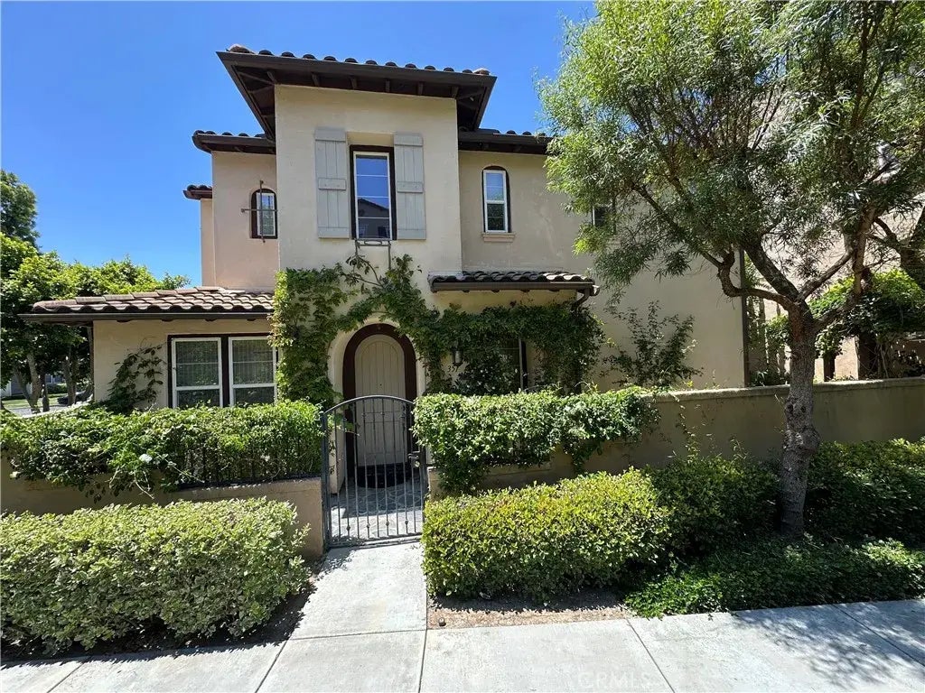 351 Tall Oak, Irvine