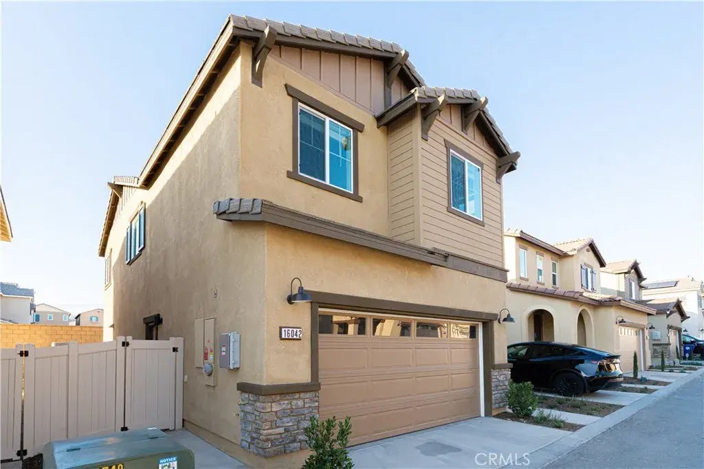 16042 Olivas St, Fontana