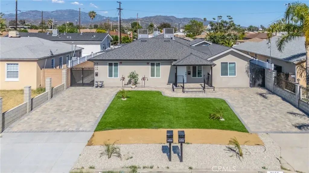 8140 Vantage Ave, North Hollywood