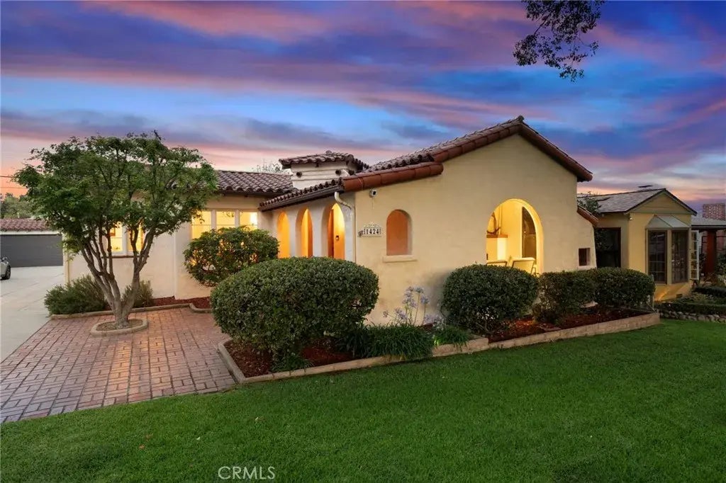 1424 Bruce Avenue, Glendale