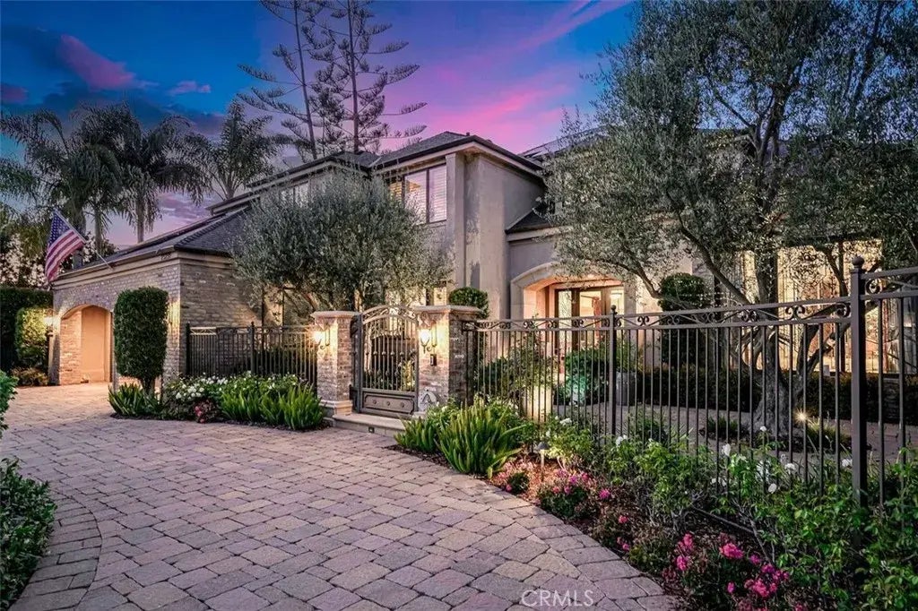 25291 Derbyhill Drive, Laguna Hills