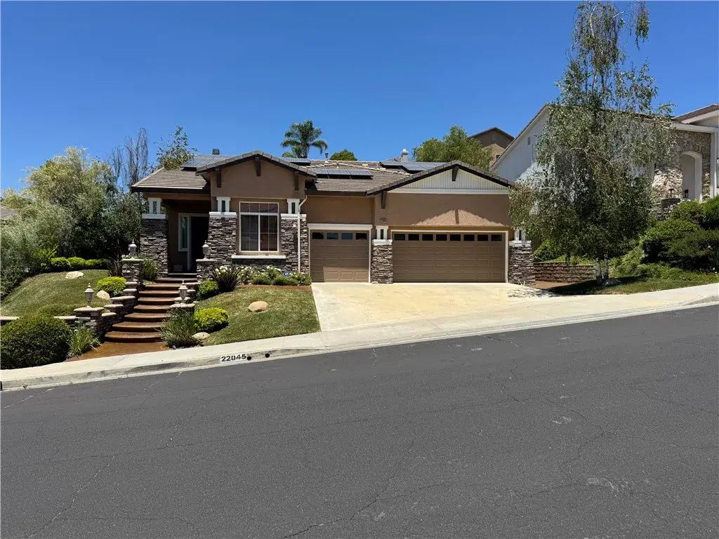 22045 Milestone Street, Saugus