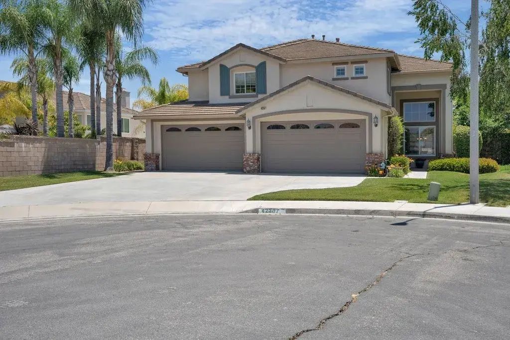 42207 Kimberly Way, Murrieta