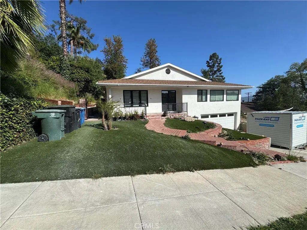 906 Groton Drive, Burbank