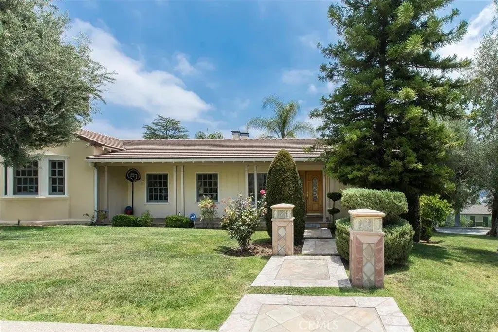 1233 Imperial Drive, Glendale