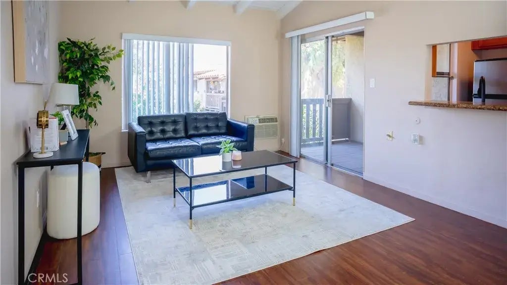 1345 Cabrillo Park Drive B14, Santa Ana