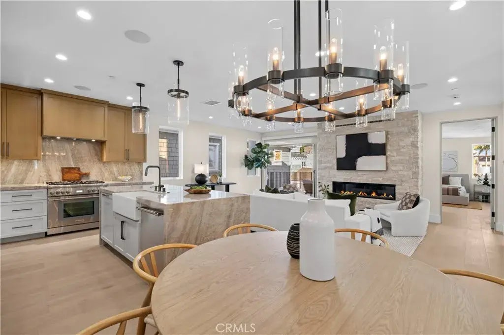 516 Larkspur (rear Home) Avenue, Corona Del Mar