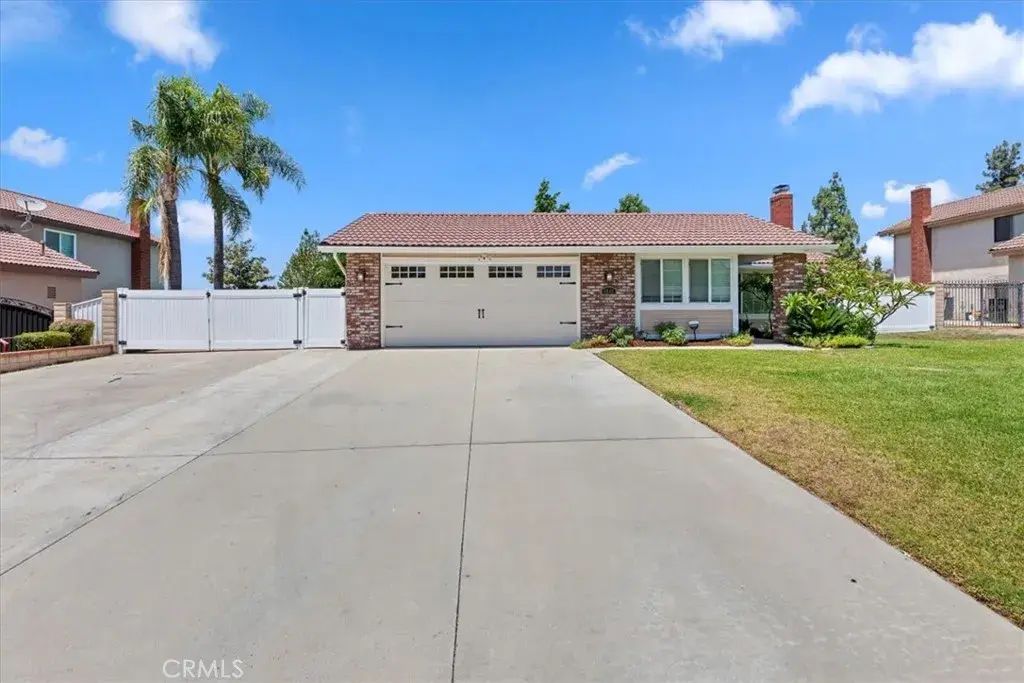 1249 Melville Drive, Riverside