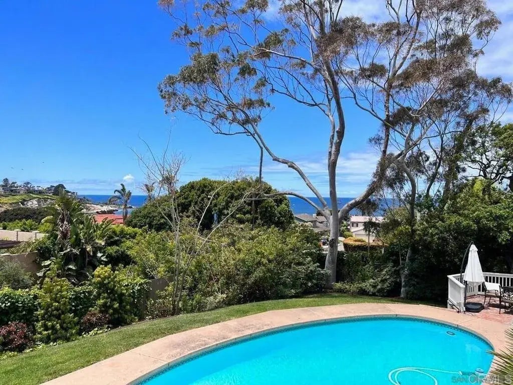 7851 Hillside Drive, La Jolla
