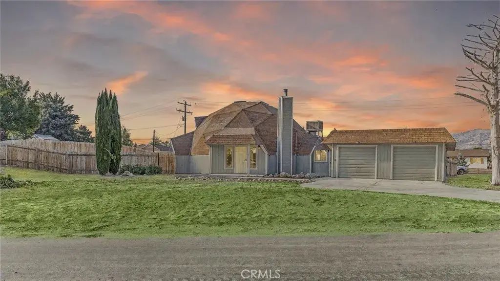 19701 Mesa Drive, Tehachapi
